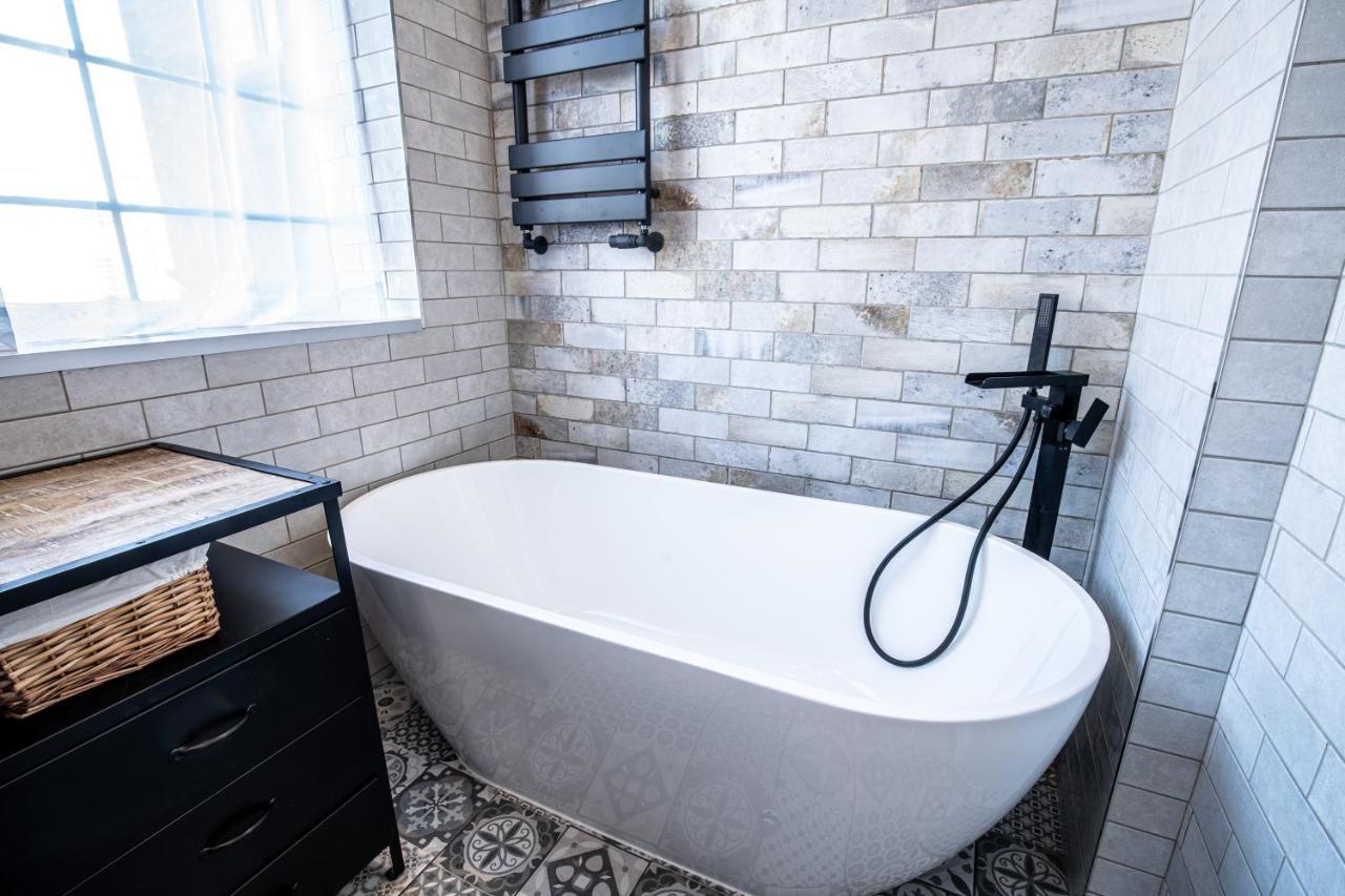 Vip 3Br Grade2 Luxurious Industrial House With Wood Fire, Electric Blinds And Big Cast Iron Windows In The Heart Of The Jq Villa Birmingham Buitenkant foto